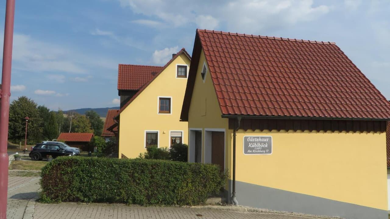 Pension-Gaestehaus Kueblboeck Neualbenreuth Exterior foto